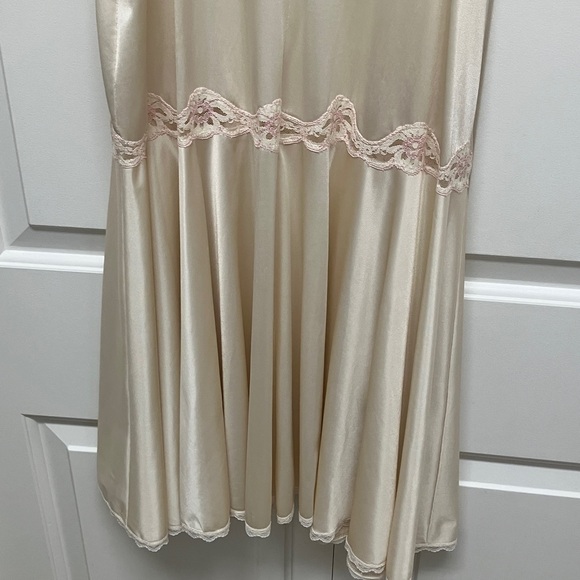 Vintage drop waist slip with pink lace, beige, size var - Picture 6 of 9
